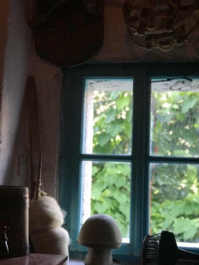 Marash Rrgalla Guesthouse テス エクステリア 写真